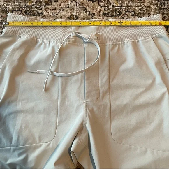 Lululemon Mens Large ABC Joggers Khaki Tan Pants Warpstreme Workout Gym Stretch - Picture 8 of 11
